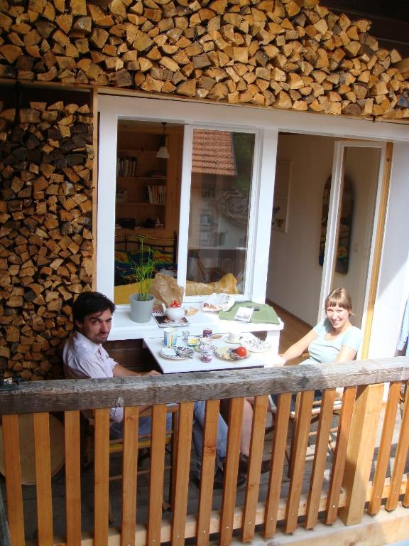 Bnb Hasatrog Jenaz Zimmer foto